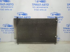 Радиатор кондиционера Toyota Corolla E140 2006 (б/у) на Toyota Corolla E140 2006-2012