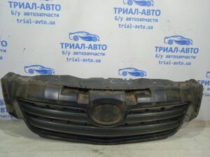 Решетка радиатора Toyota Corolla E140 2006 (б/у) на Toyota Corolla E140 2006-2012