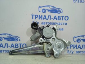 Стеклоподъемник задний правый Toyota Corolla E140 2006 (б/у) на Toyota Corolla E140 2006-2012