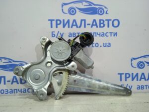 Стеклоподъемник задний левый Toyota Corolla E140 2006 (б/у) на Toyota Corolla E140 2006-2012