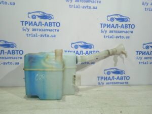 Бачок омывателя Toyota Corolla E140 2006 (б/у) на Toyota Corolla E140 2006-2012
