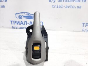 Ручка двери внутреняя передняя правая Toyota Corolla E140 2006 (б/у) на Toyota Corolla E140 2006-2012